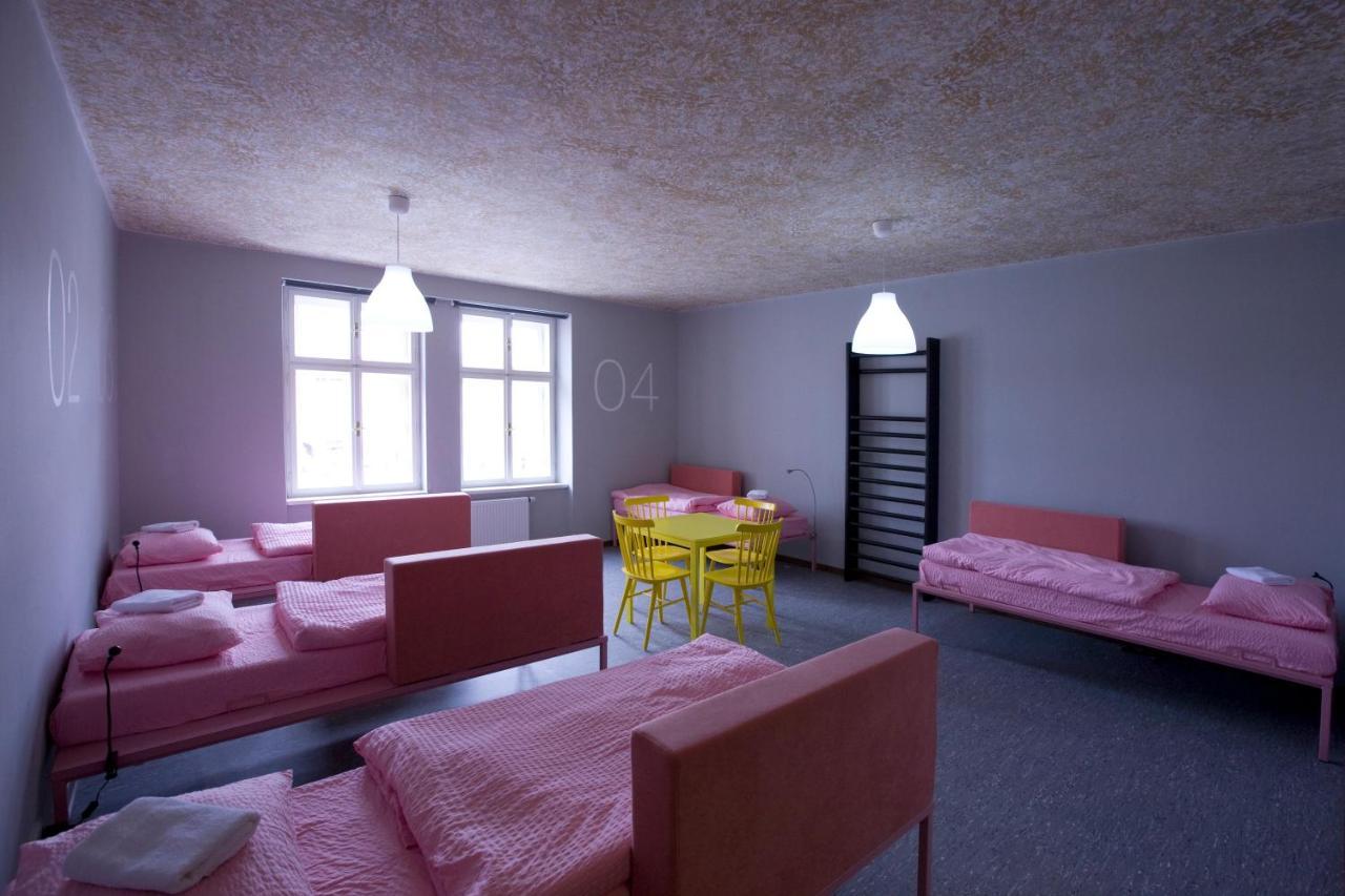 Hostel U Zlateho Kohouta Кромержиж Екстер'єр фото