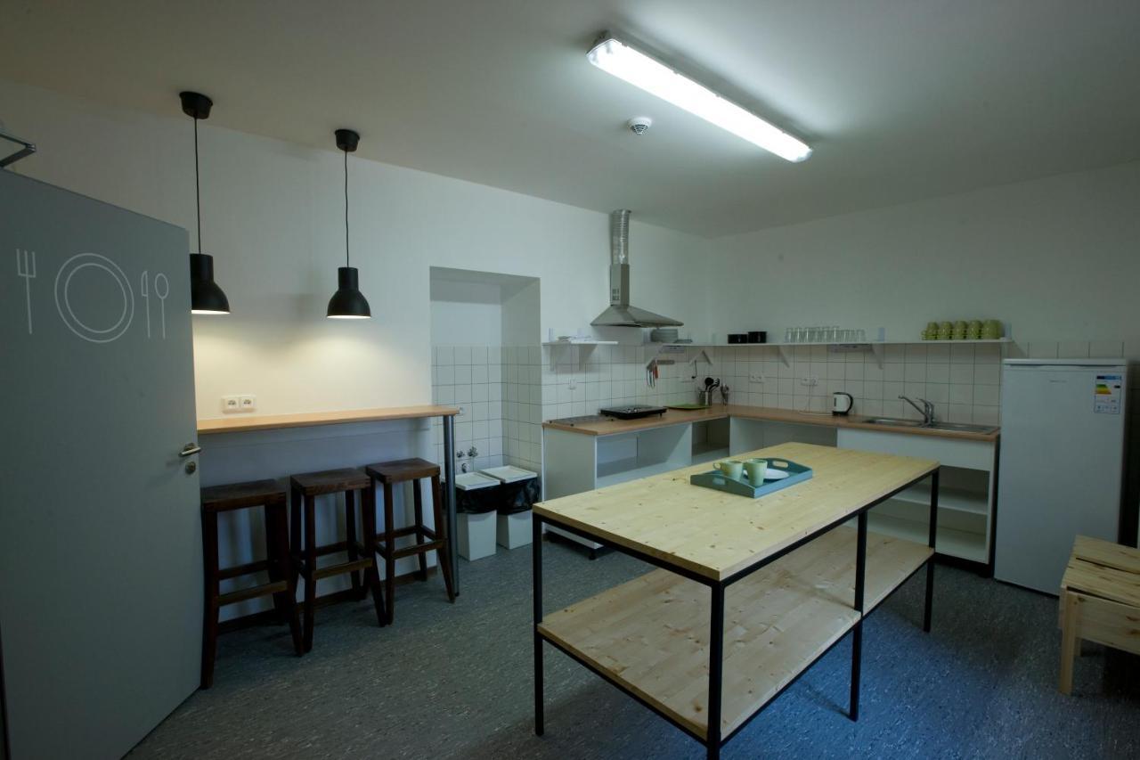 Hostel U Zlateho Kohouta Кромержиж Екстер'єр фото